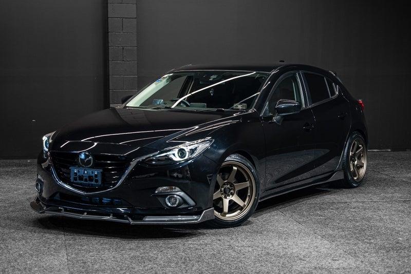 2013 Mazda Axela