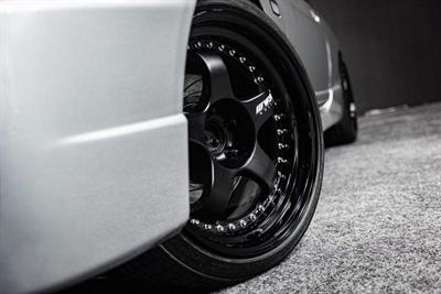 1996 Nissan Skyline - Thumbnail