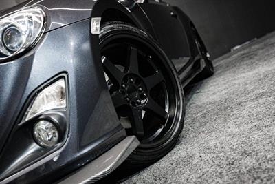 2014 Toyota 86 - Thumbnail