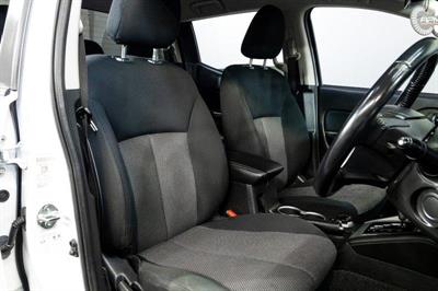 2021 Mitsubishi Triton - Thumbnail