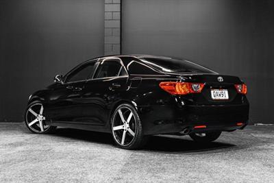 2010 Toyota MARK-X - Thumbnail