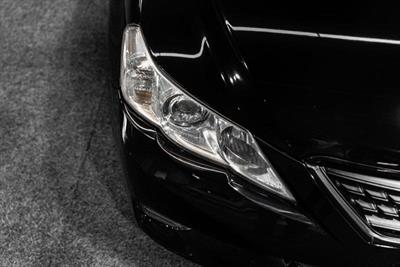 2010 Toyota MARK-X - Thumbnail