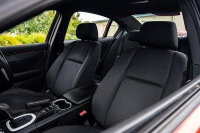 2010 Holden Commodore - Thumbnail