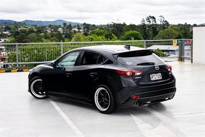 2014 Mazda Axela - Thumbnail