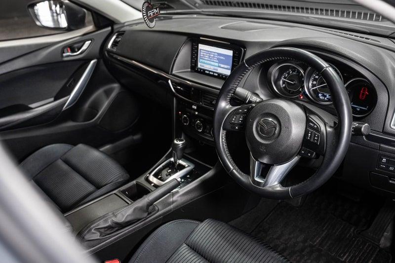 2013 Mazda Atenza