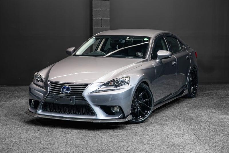 2013 Lexus IS 300h