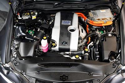 2013 Lexus IS 300h - Thumbnail