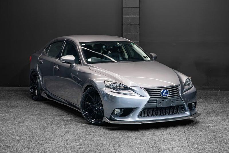 2013 Lexus IS 300h