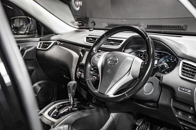 2014 Nissan X-TRAIL - Thumbnail