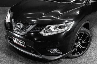 2014 Nissan X-TRAIL - Thumbnail