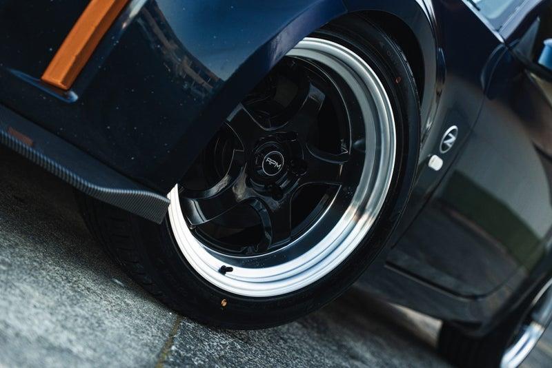 2007 Nissan Fairlady