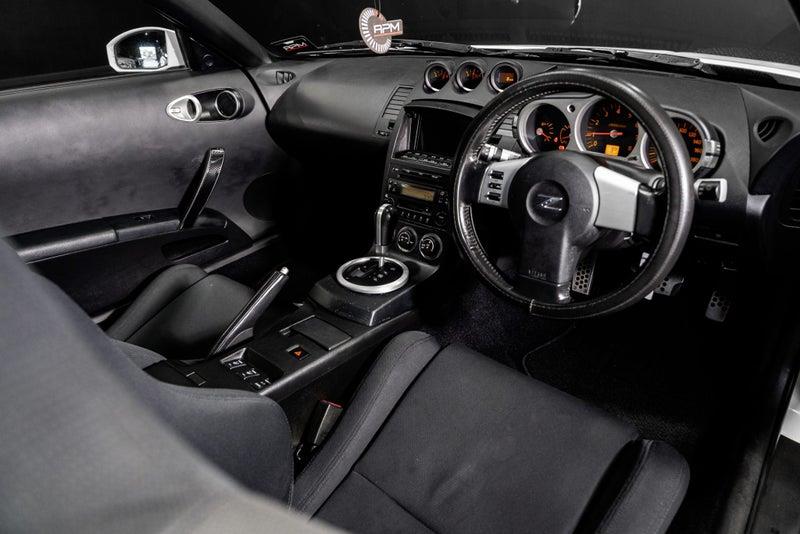 2005 Nissan Fairlady