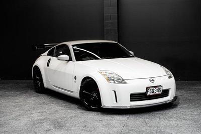 2005 Nissan Fairlady - Thumbnail