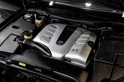 2003 Toyota Celsior - Thumbnail