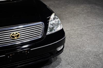 2003 Toyota Celsior - Thumbnail