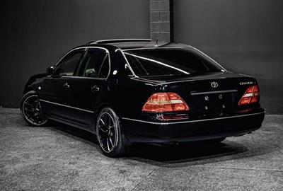2003 Toyota Celsior - Thumbnail