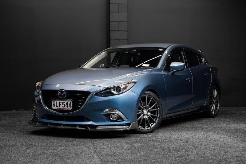 2014 Mazda Axela