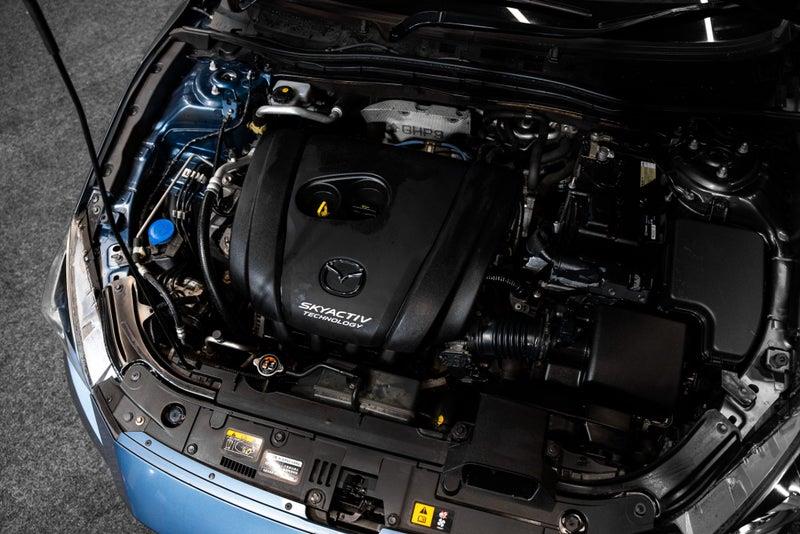2014 Mazda Axela