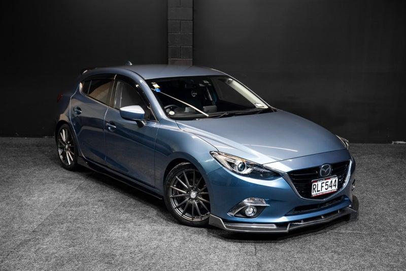 2014 Mazda Axela