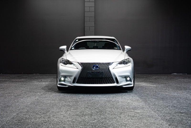 2013 Lexus IS 300h