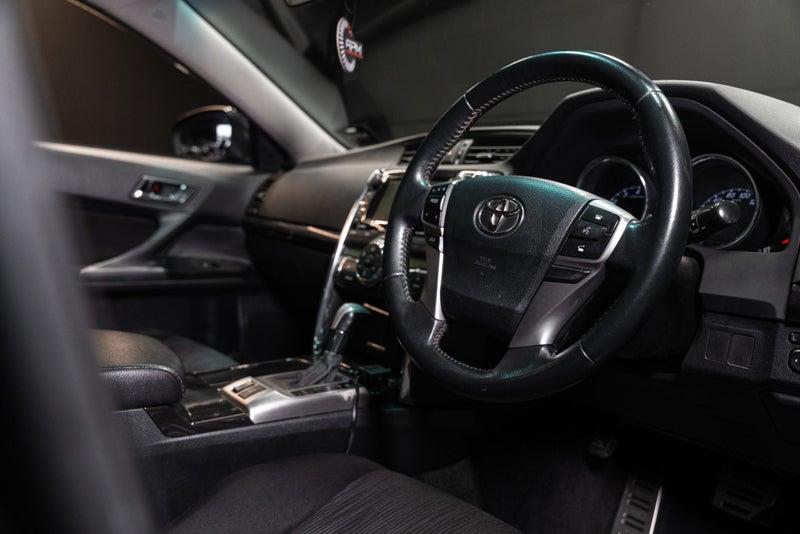 2010 Toyota MARK-X