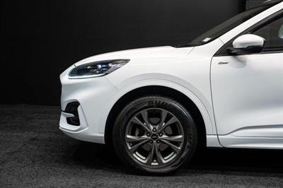 2023 Ford Escape - Thumbnail