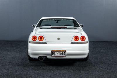 1997 Nissan Skyline - Thumbnail