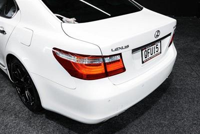 2007 Lexus LS 460 - Thumbnail