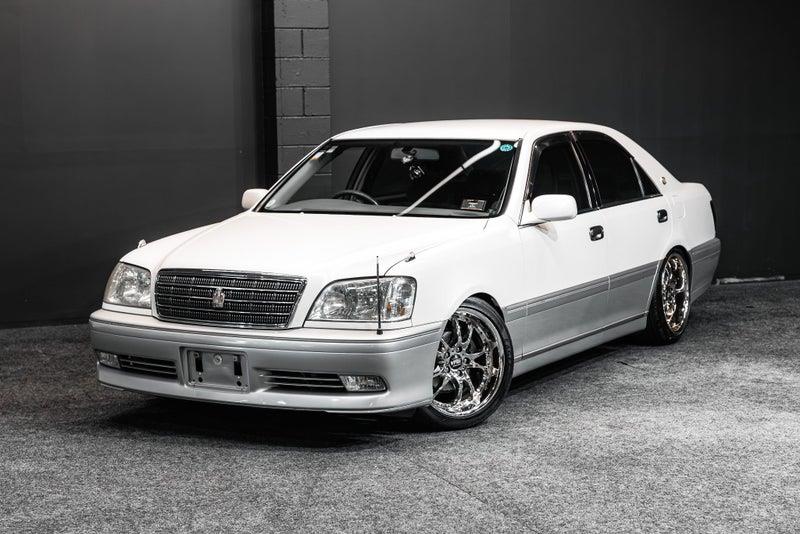 2002 Toyota Crown