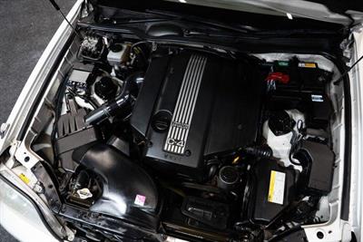 2002 Toyota Crown - Thumbnail