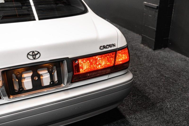2002 Toyota Crown