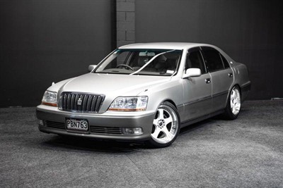 2001 Toyota Crown