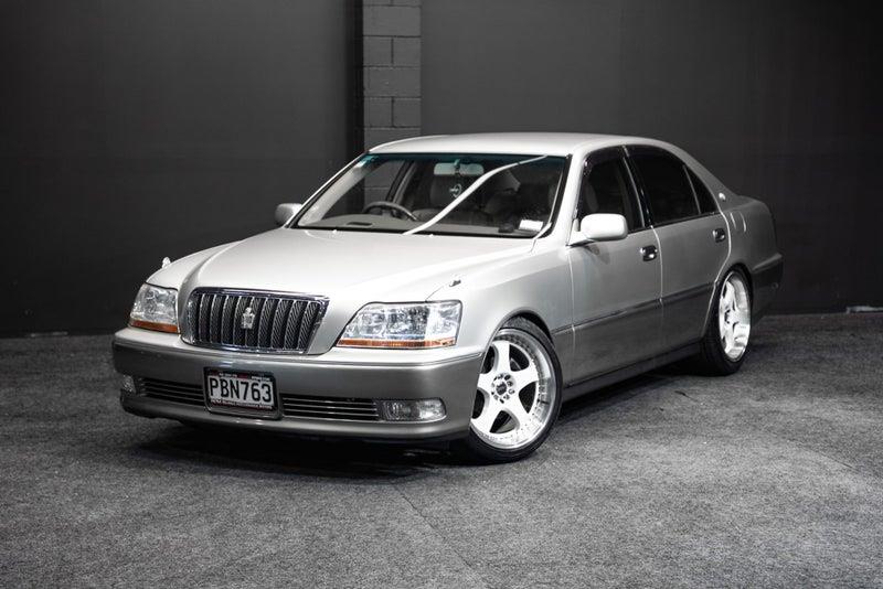2001 Toyota Crown