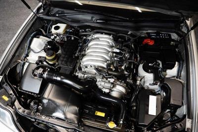 2001 Toyota Crown - Thumbnail