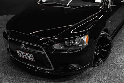 2015 Mitsubishi Lancer - Thumbnail