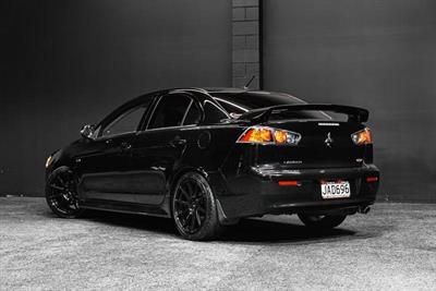 2015 Mitsubishi Lancer - Thumbnail