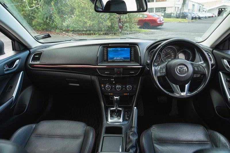 2013 Mazda Atenza