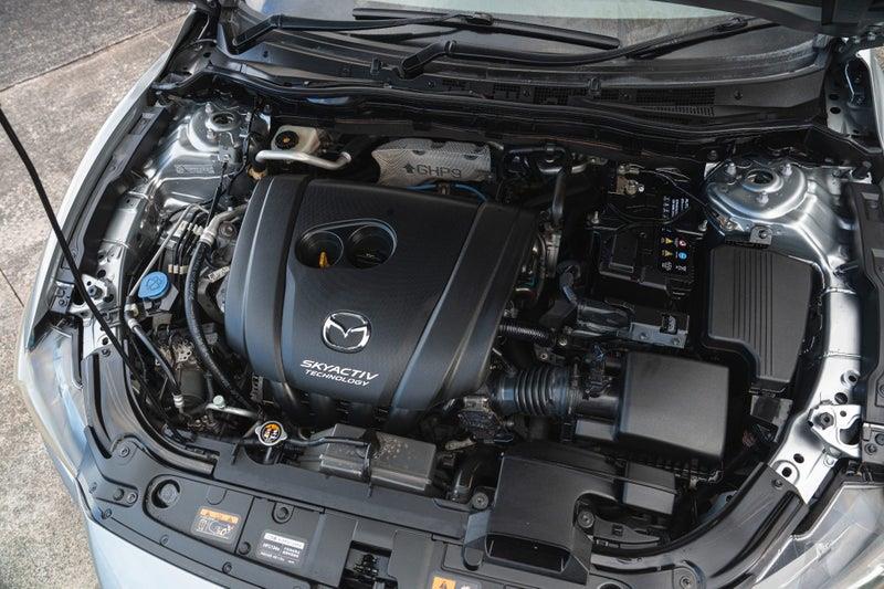 2013 Mazda Atenza