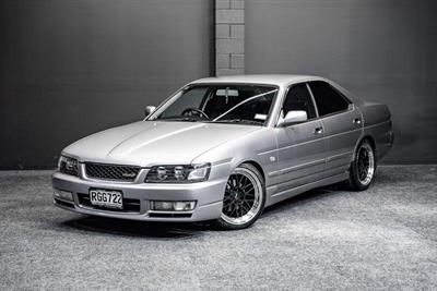 1999 Nissan Laurel - Thumbnail