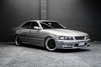 1999 Nissan Laurel - Thumbnail