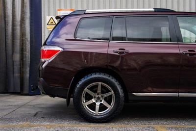2010 Toyota Highlander - Thumbnail