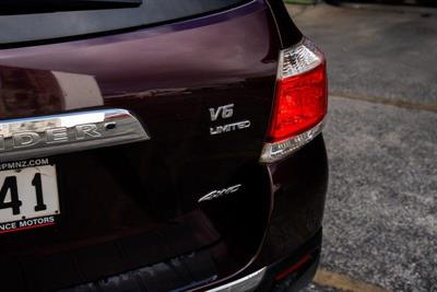 2010 Toyota Highlander - Thumbnail