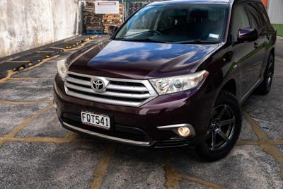 2010 Toyota Highlander - Thumbnail