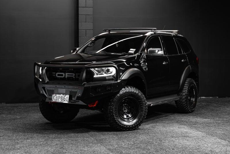 2016 Ford Everest