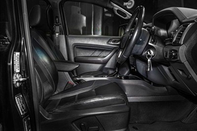 2016 Ford Everest - Thumbnail