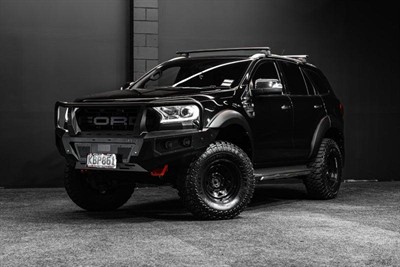 2016 Ford Everest - Thumbnail