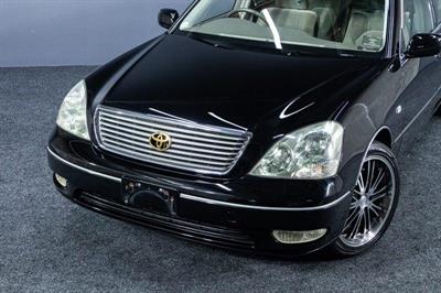 2002 Toyota Celsior - Thumbnail