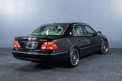 2002 Toyota Celsior - Thumbnail
