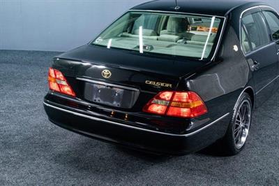 2002 Toyota Celsior - Thumbnail
