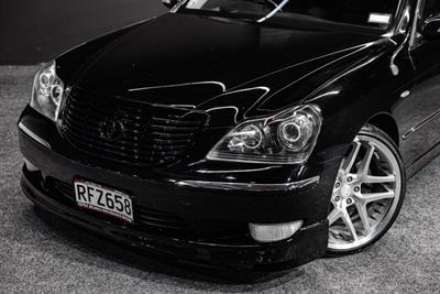 2004 Toyota Crown - Thumbnail